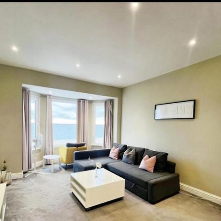 Stones Throw From The Beach - Stunning Sea View Portsmouth Exteriér fotografie